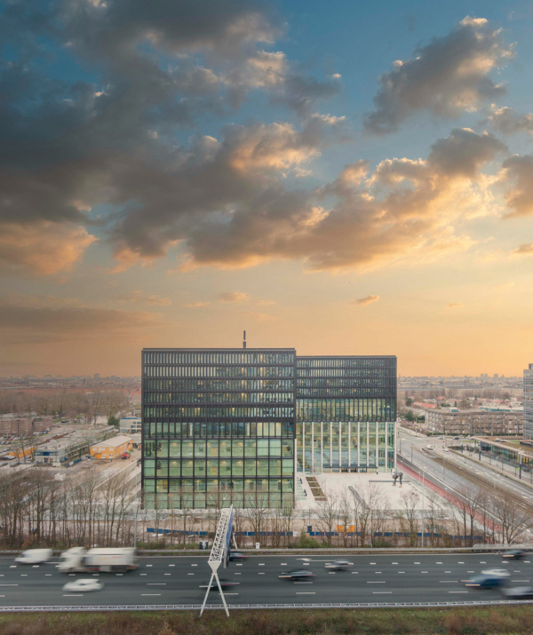 Das neue Amsterdamer Gerichtsgebäude NACH ist Ausdruck einer funktionalen und zugleich komfortorientierten Architektur.